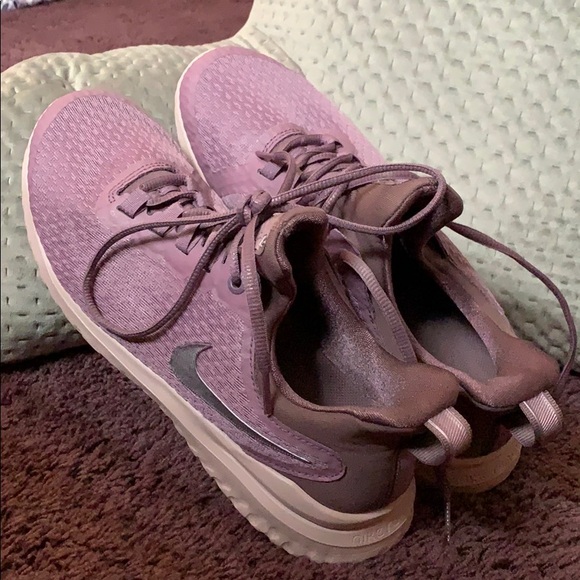 nike renew rival purple